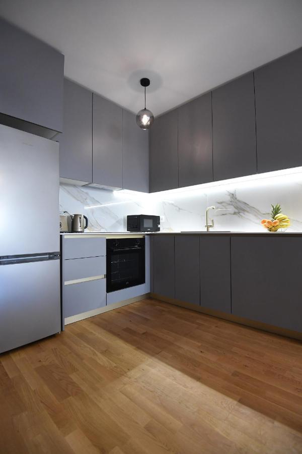 Garden Apartment Leoma With Free Parking! 扎达尔 外观 照片