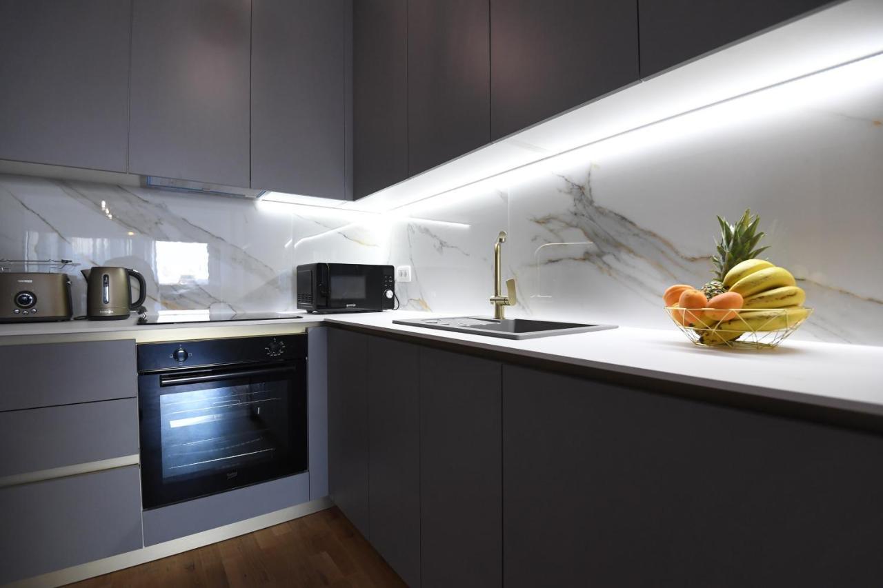 Garden Apartment Leoma With Free Parking! 扎达尔 外观 照片