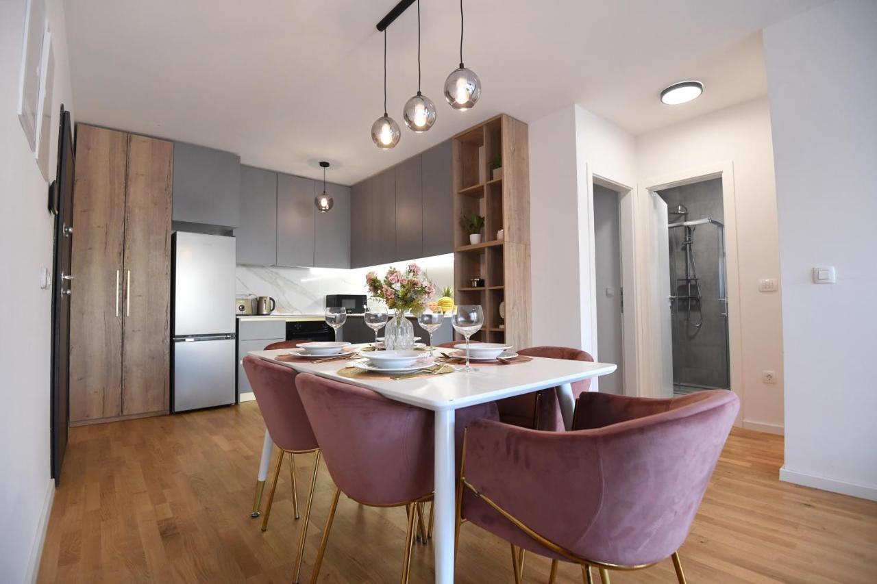 Garden Apartment Leoma With Free Parking! 扎达尔 外观 照片