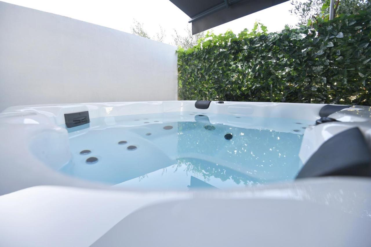 Garden Apartment Leoma With Free Parking! 扎达尔 外观 照片